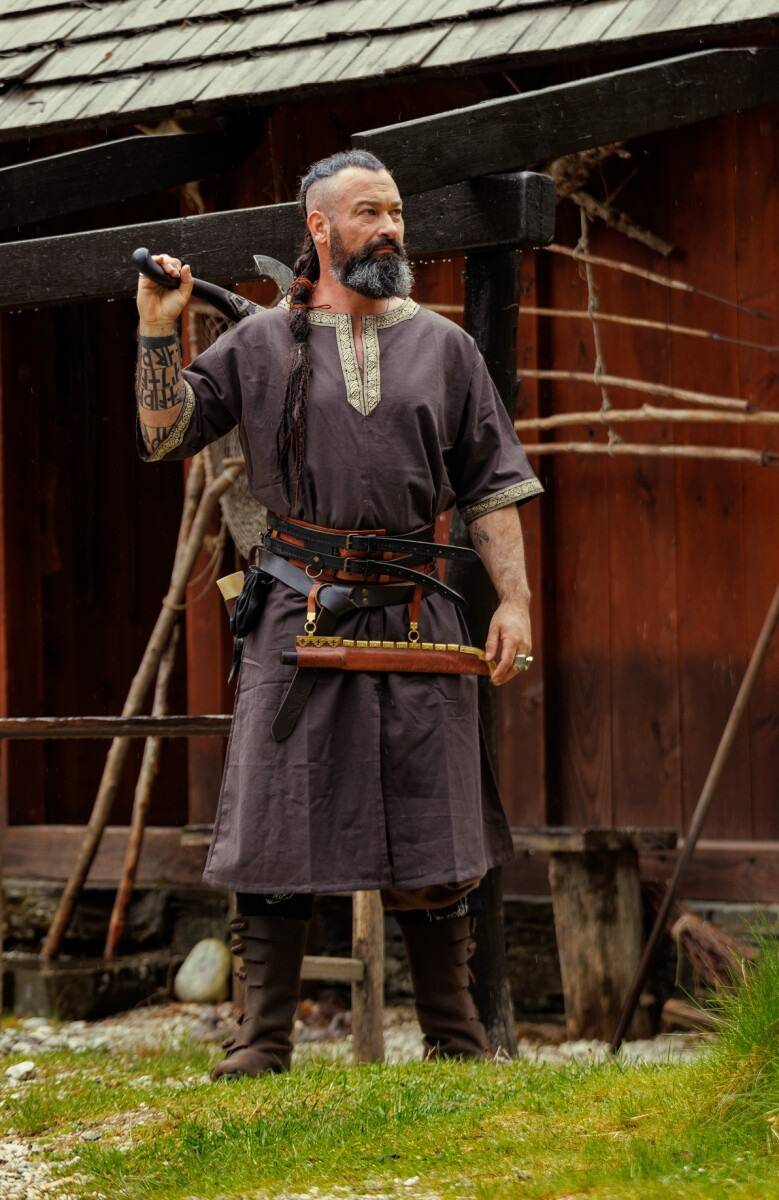Middeleeuws - Viking Tuniek in Bruin