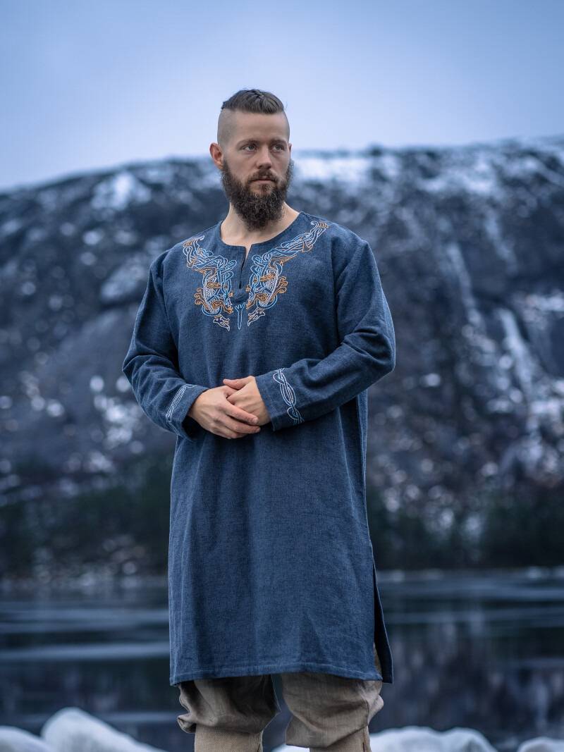 Wikinger Tunika mit Urnes-Stil Handstickerei Grau/Blau