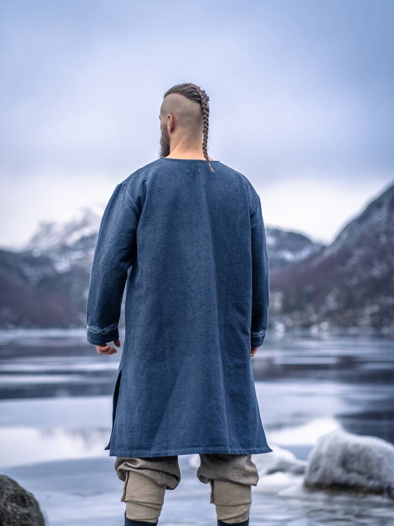 Wikinger Tunika mit Urnes-Stil Handstickerei Grau/Blau