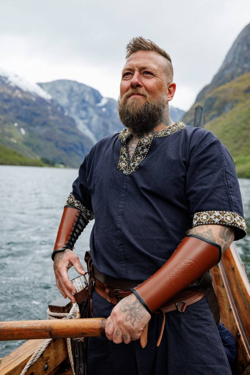 Middeleeuws - Viking Tuniek in Zwart