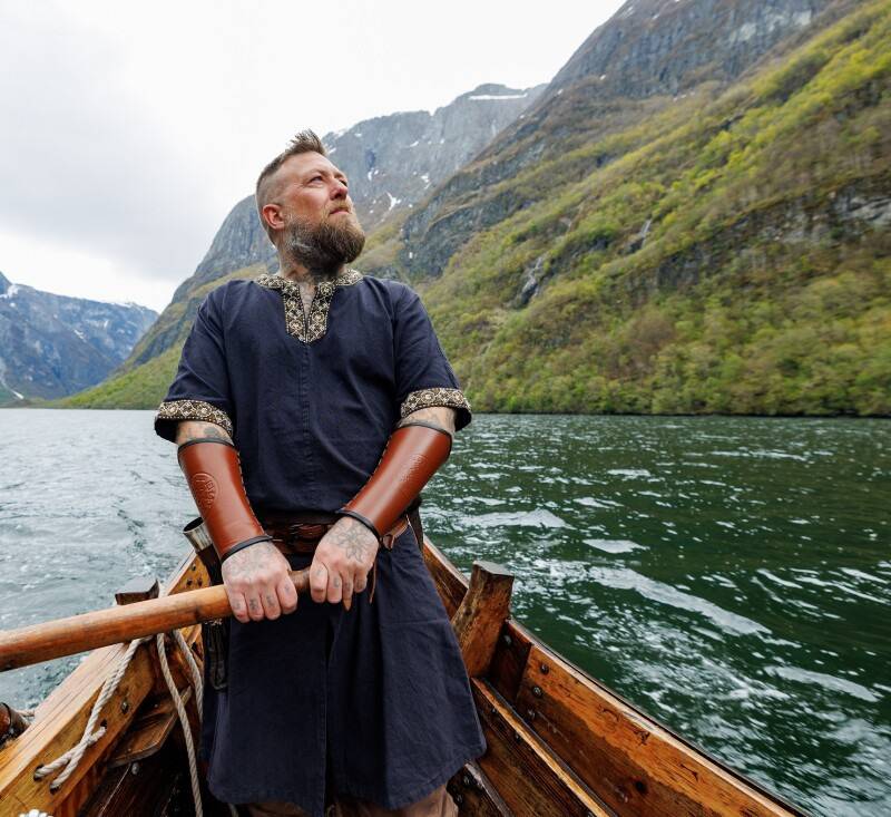 Middeleeuws - Viking Tuniek in Zwart