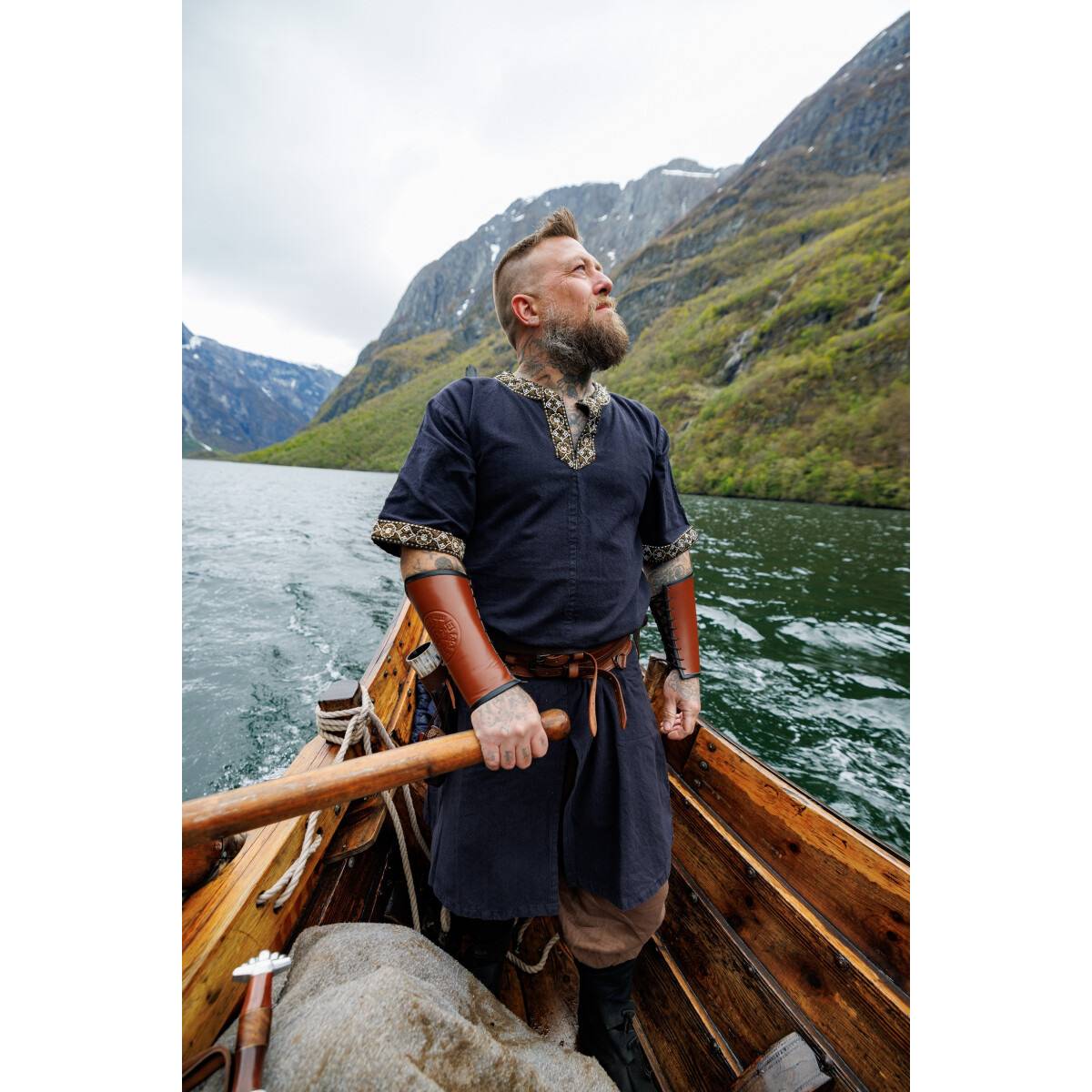 Middeleeuws - Viking Tuniek in Zwart