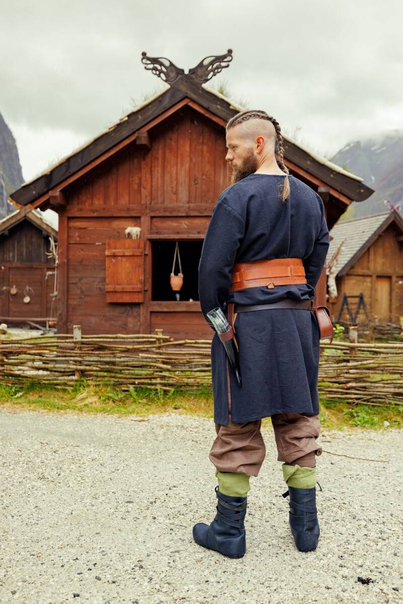 Vikingtuniek met Hugin & Munin in het Zwart