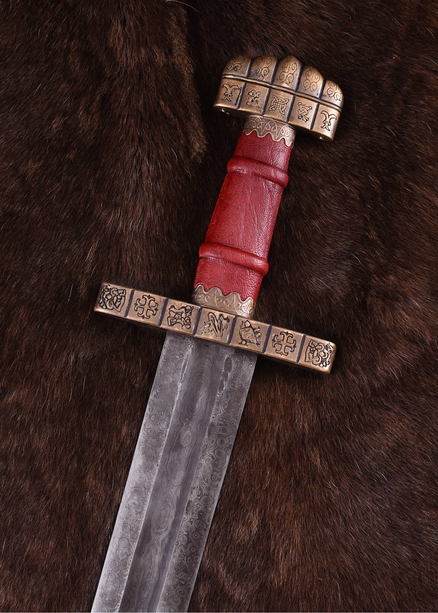 Vikingzwaard uit Haithabu met schede, 9e eeuw, Damascus-lemmet