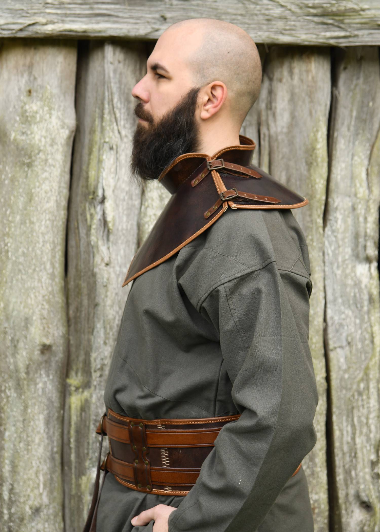 Ragnar leren halskraag, bruin – Leren halsbeschermer (gorget)