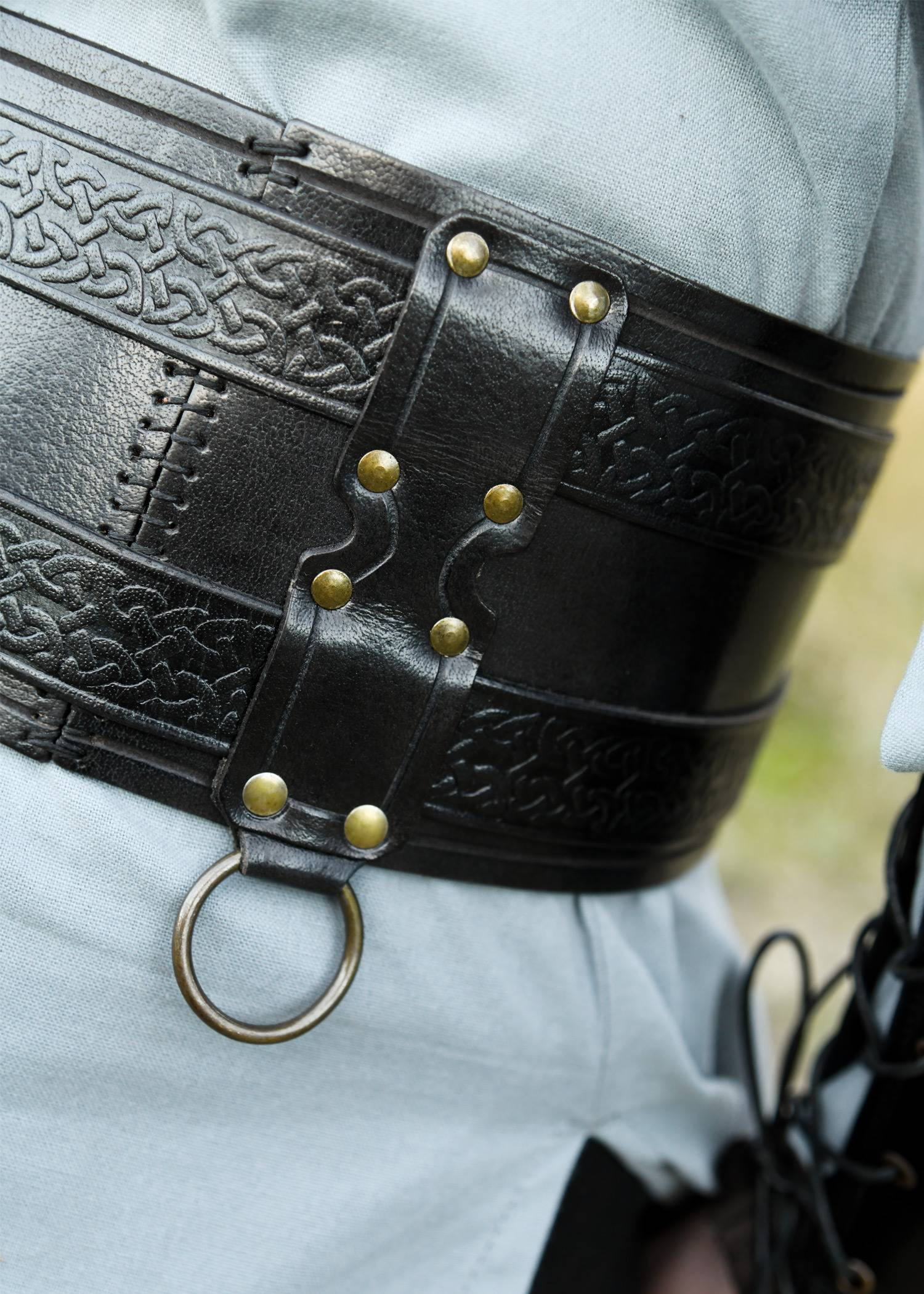 Middeleeuwse dubbele leren riem, zwart