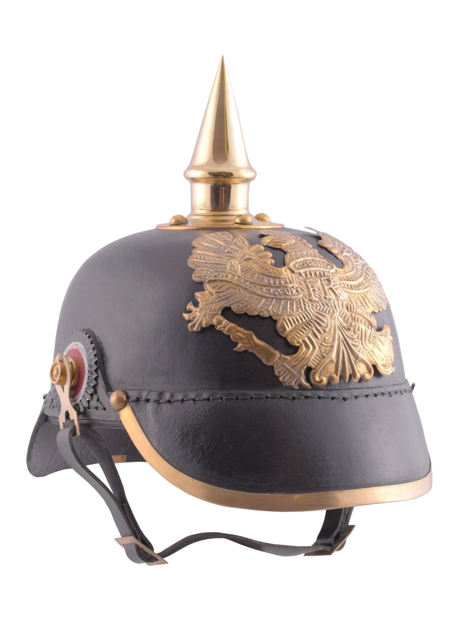 Pruisische infanteriehelm uit 1889, leer