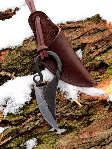 Fingermesser - Geschmiedetes Miniatur-Messer aus Eisen