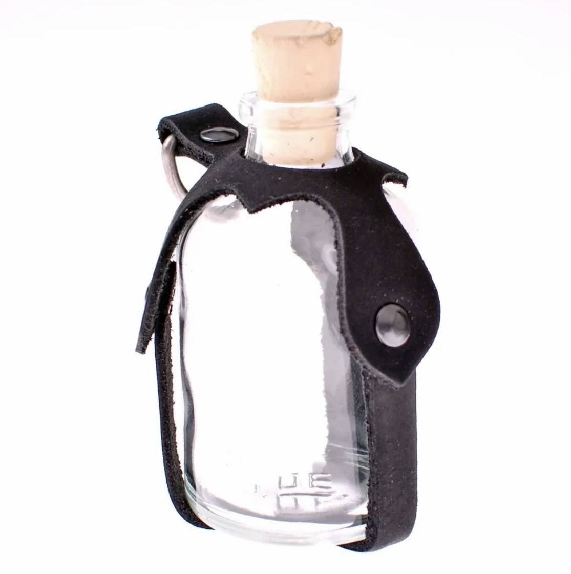 Heksen en Alchemisten Drankflesje, 50 ml in zwarte leren houder