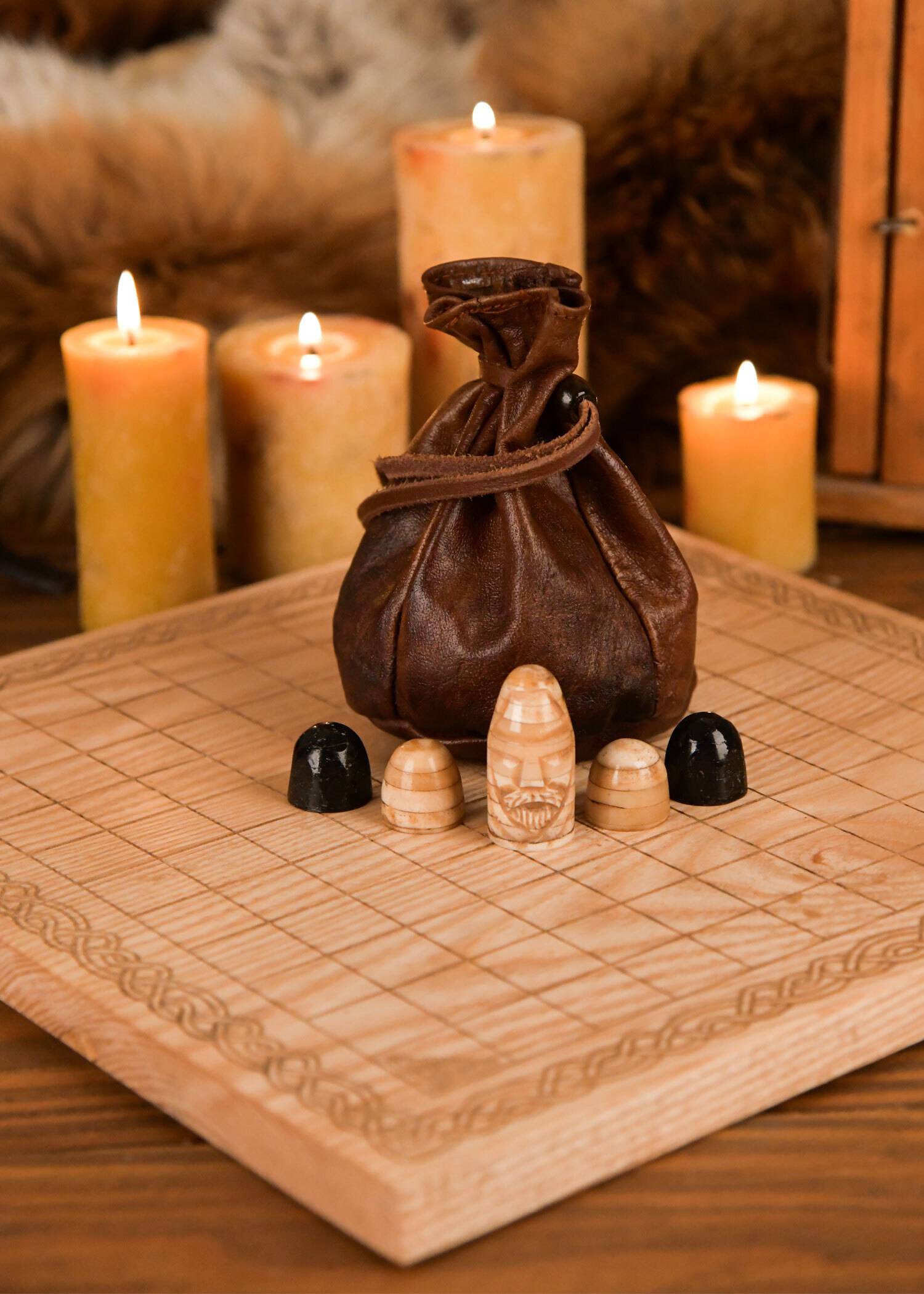 Hnefatafl – het houten bordspel van de Vikingen