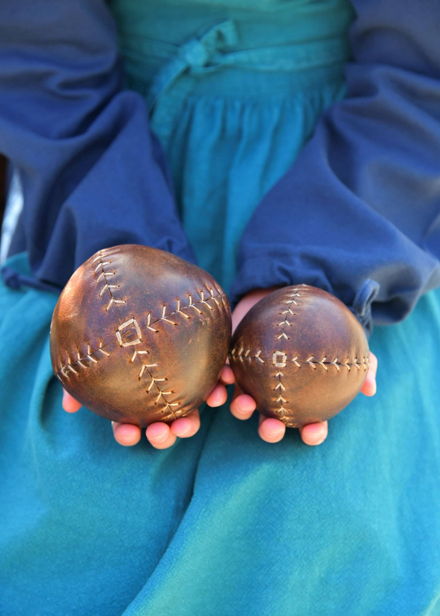Leren Middeleeuwse Bal, bruin, in diverse maten