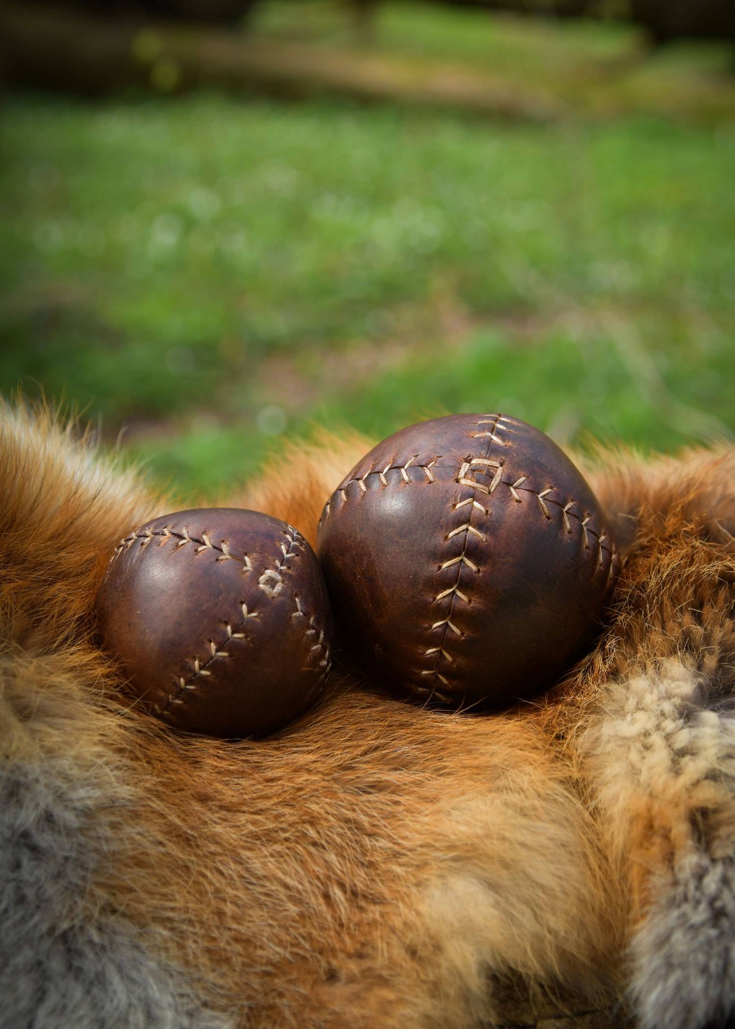 Leren Middeleeuwse Bal, bruin, in diverse maten