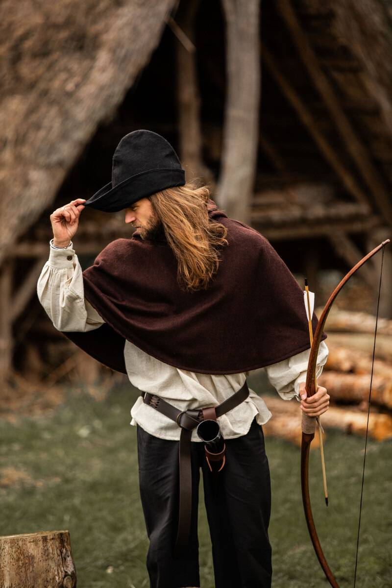 Robin Hood Muts, Wol in Zwart