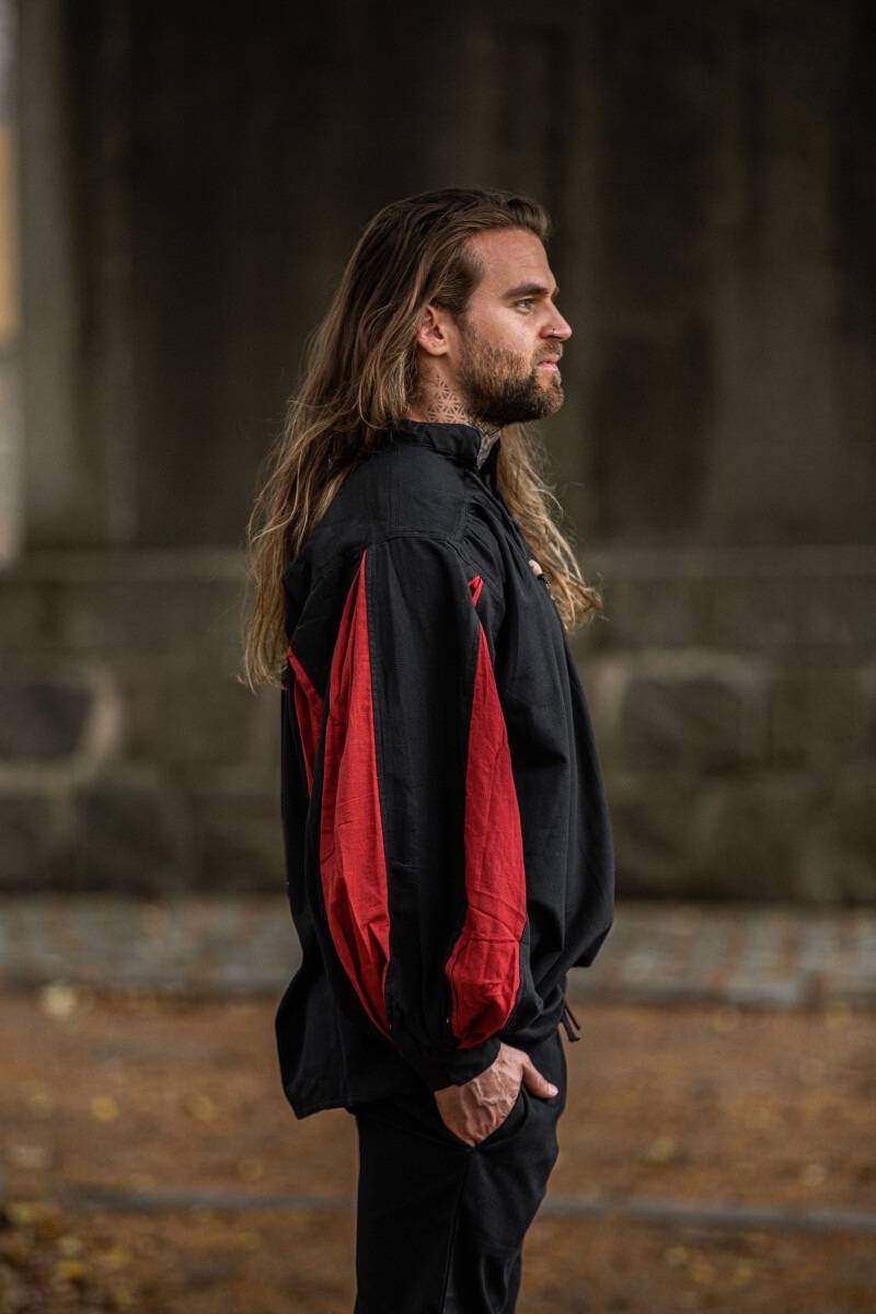 ​Middeleeuwse Landsknecht Blouse in Zwart met Rood