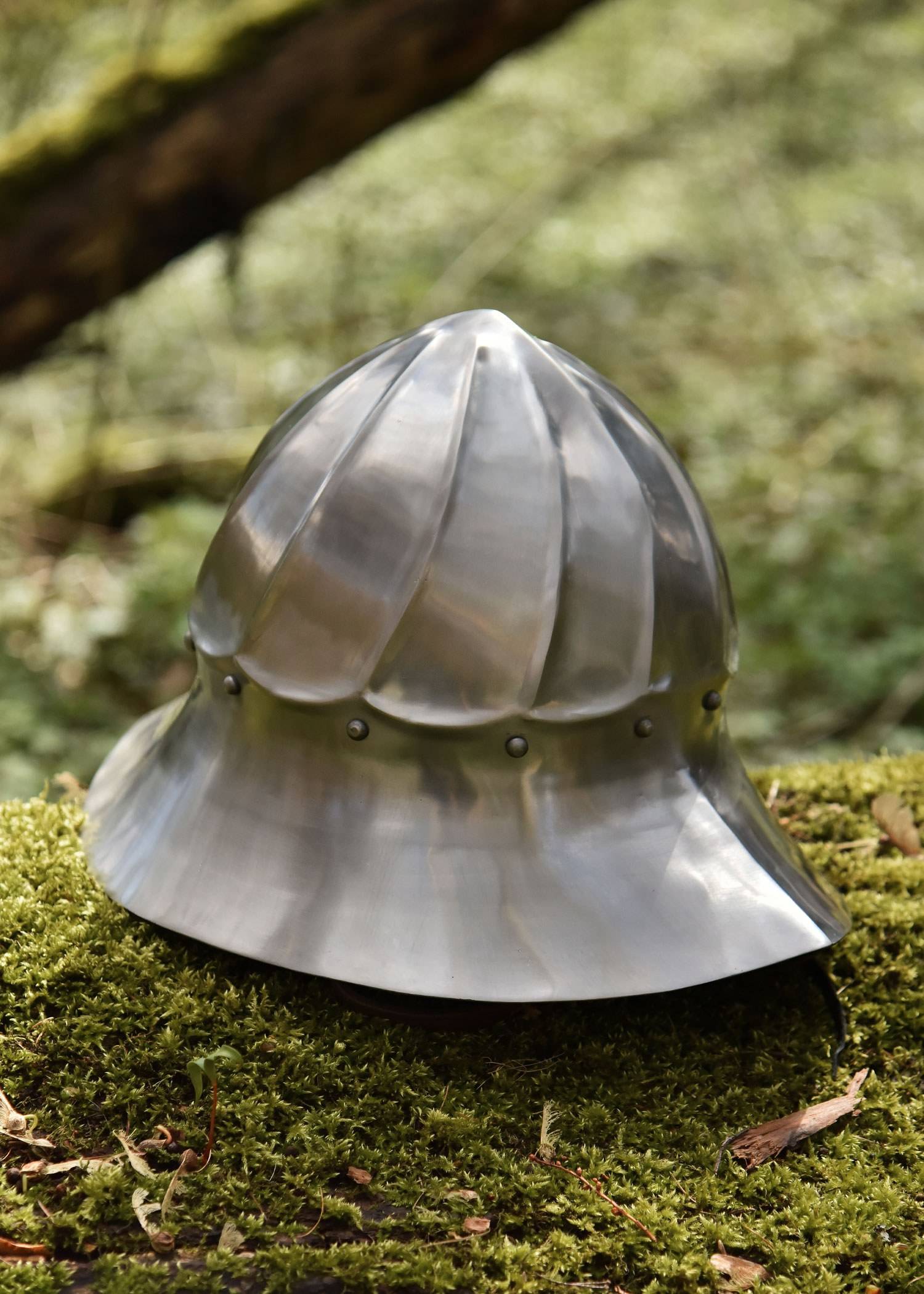 ​Middeleeuwse Monnikskaphelm, 15e eeuws, 1,6 mm staal