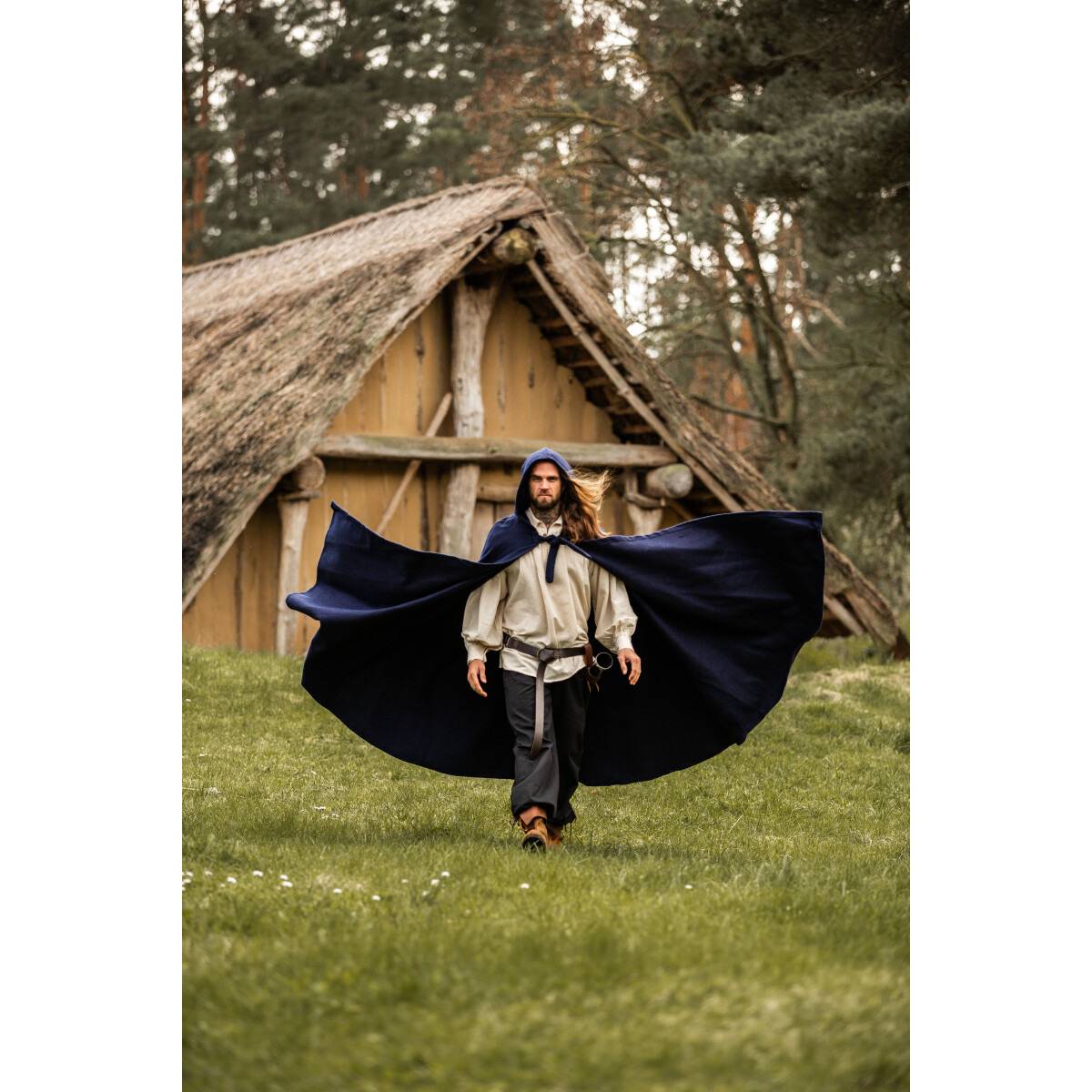 Middeleeuwse Wollen Cape in Blauw met lange Muts, 160 cm