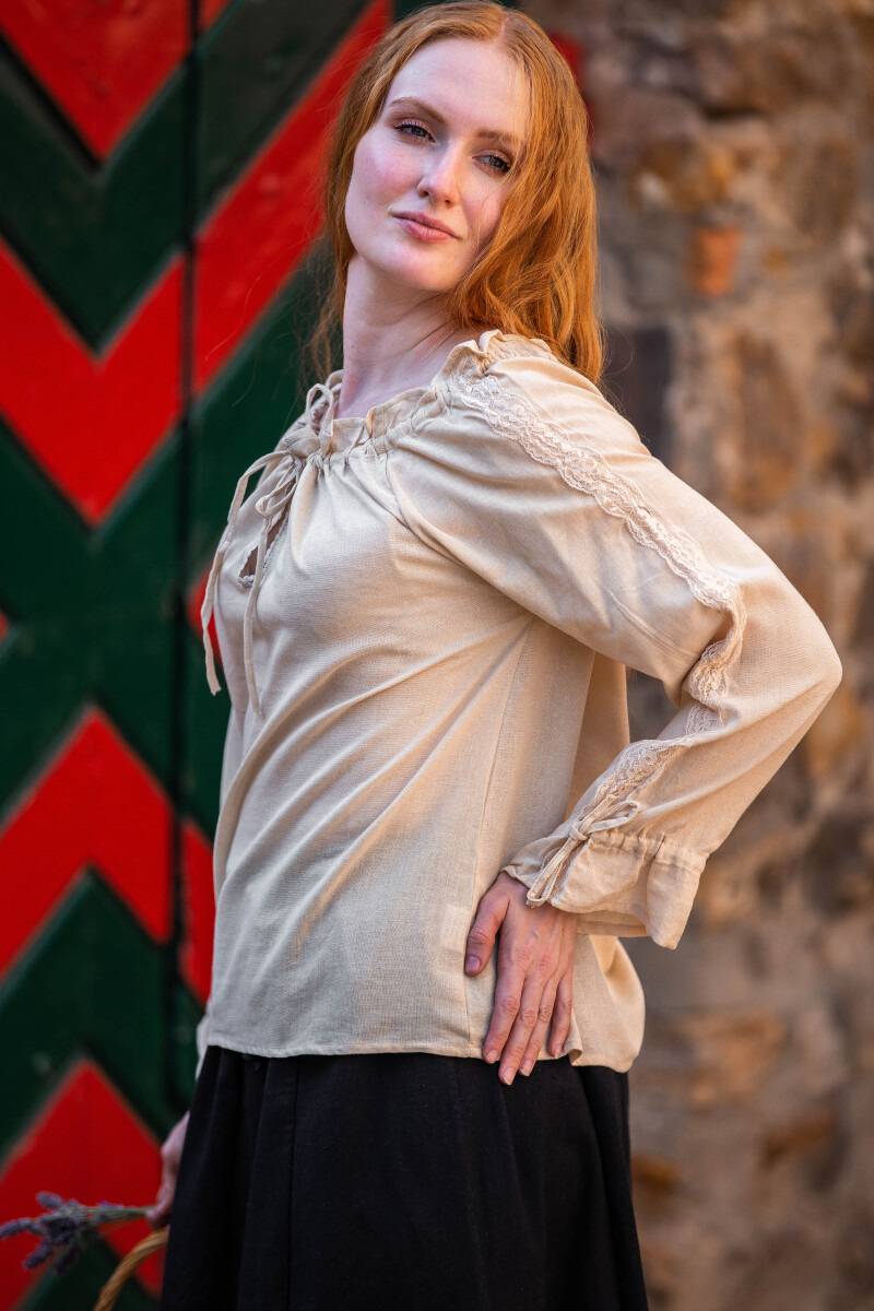 ​​​​Middeleeuwse Dames Blouse in Hennepkleur
