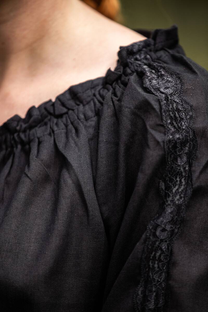​​​​​​Middeleeuwse Dames Blouse in Zwart