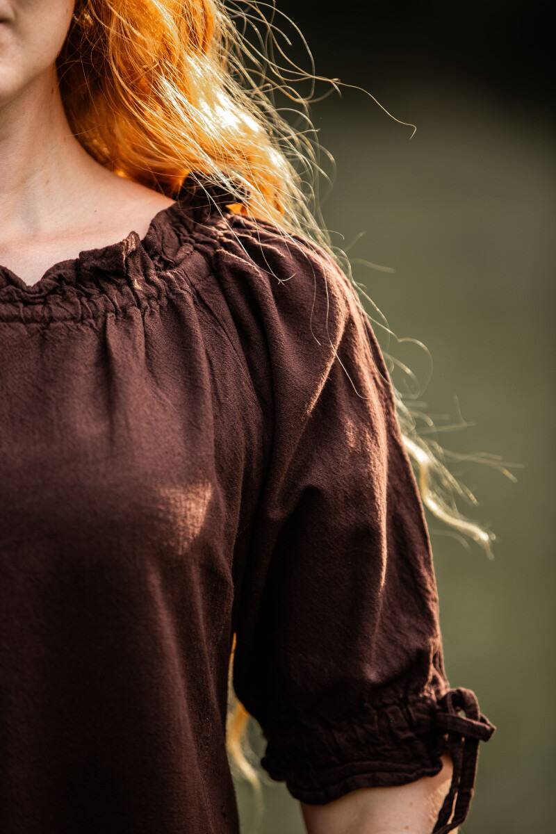 Mittelalterkleid in Braun