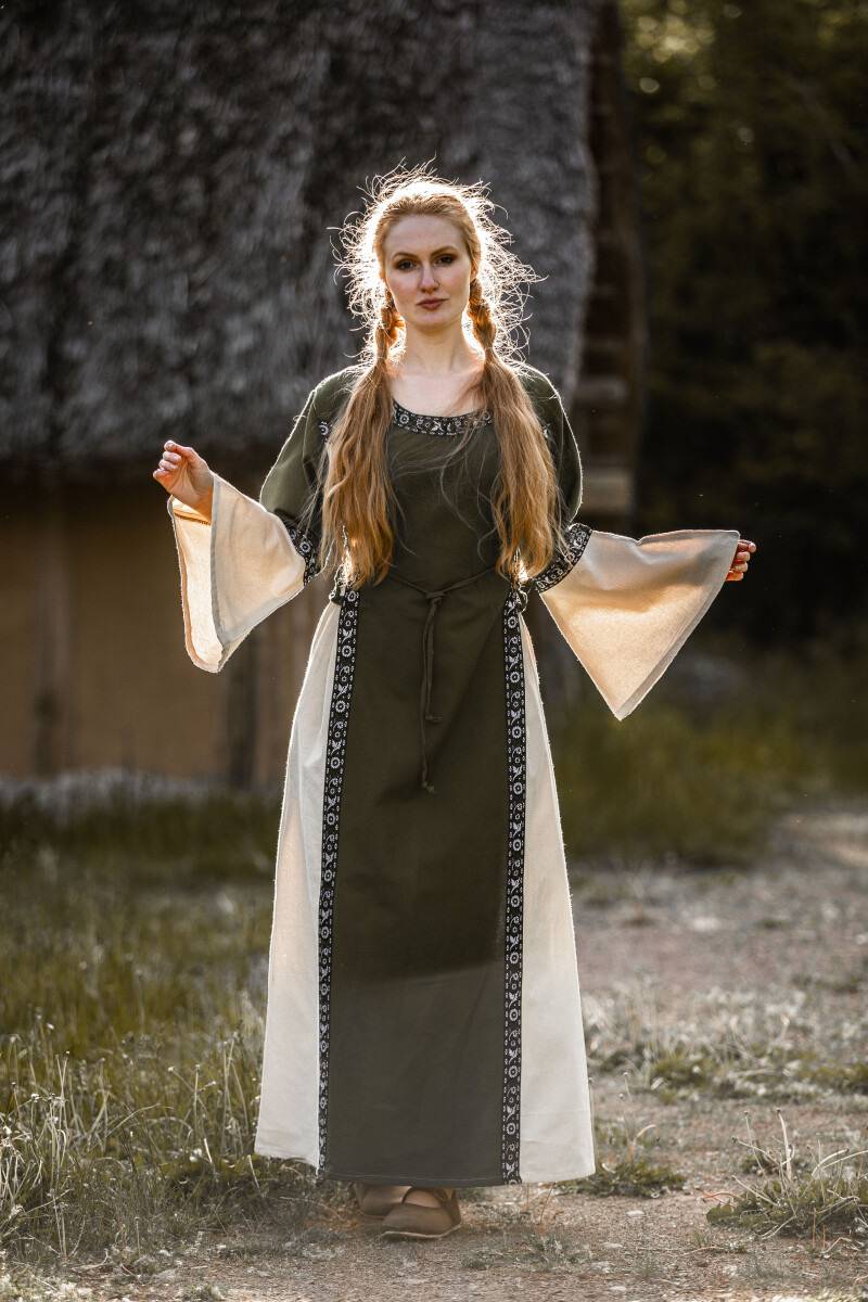 Mittelalterkleid Natur-Grun