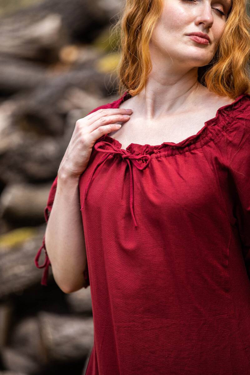 Mittelalterkleid in Rot
