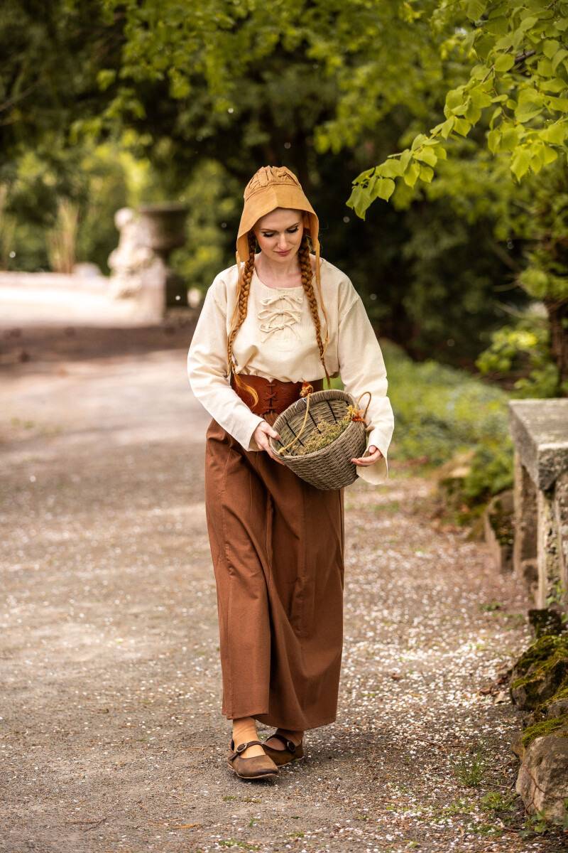 ​​​Mittelalter Mutze in Honigbraun
