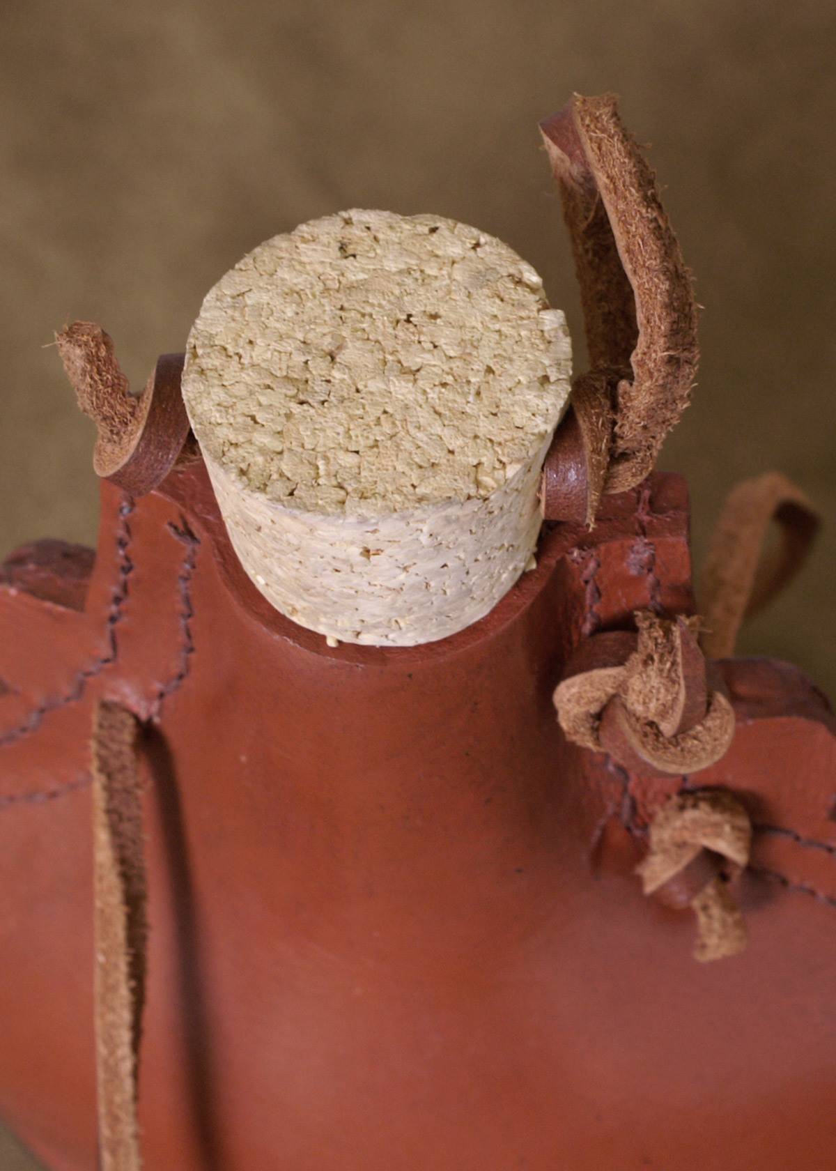 Middeleeuwse Drinkfles Leder