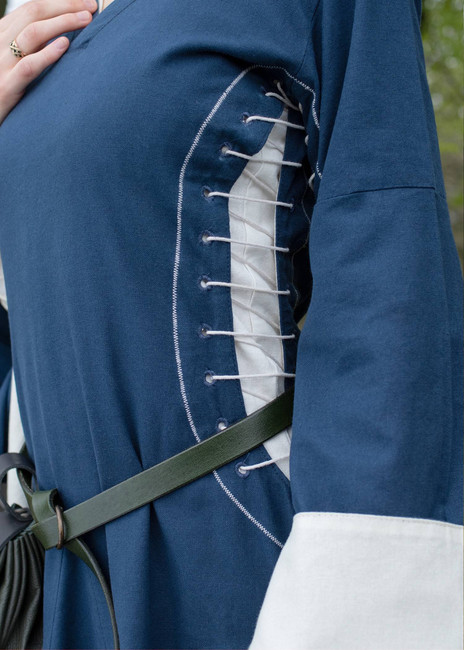 Middeleeuwse Damesjurk in Blauw/Natuur 11e-13e eeuws