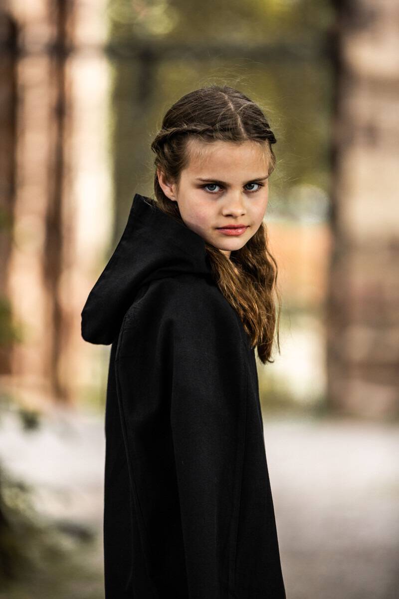 ​Grijze Jager Kindercape in Zwart