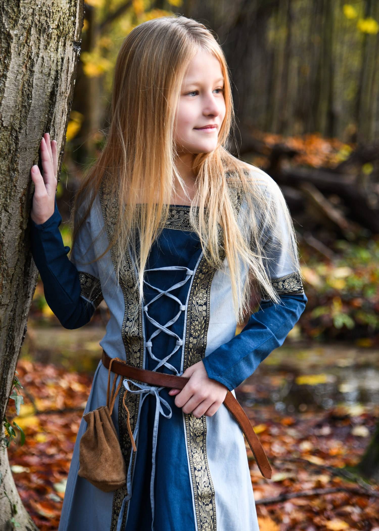 Middeleeuws Kinderjurkje in blauw