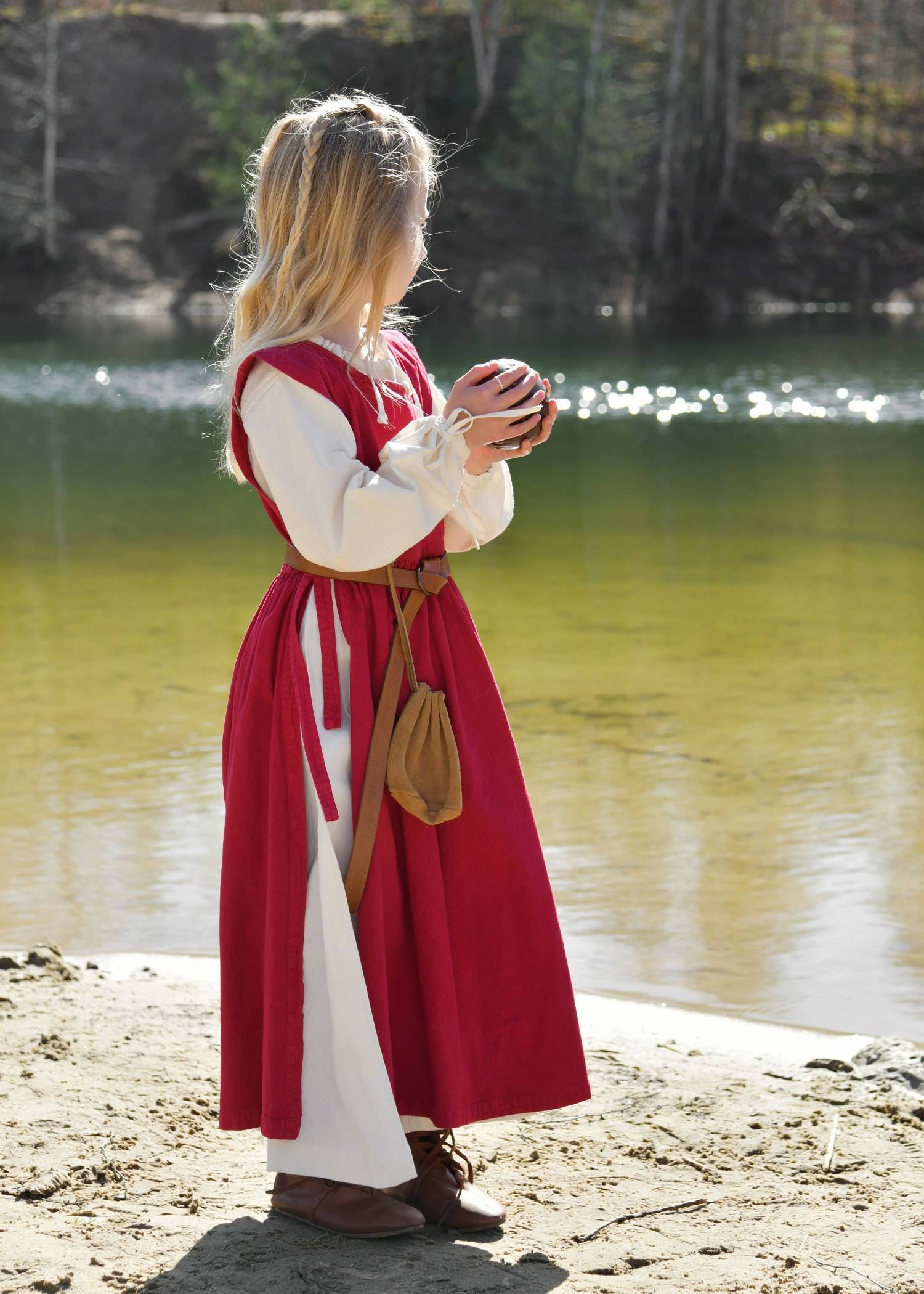 ​​​Kinder Mittelalter Kleid, Überkleid, weinrot