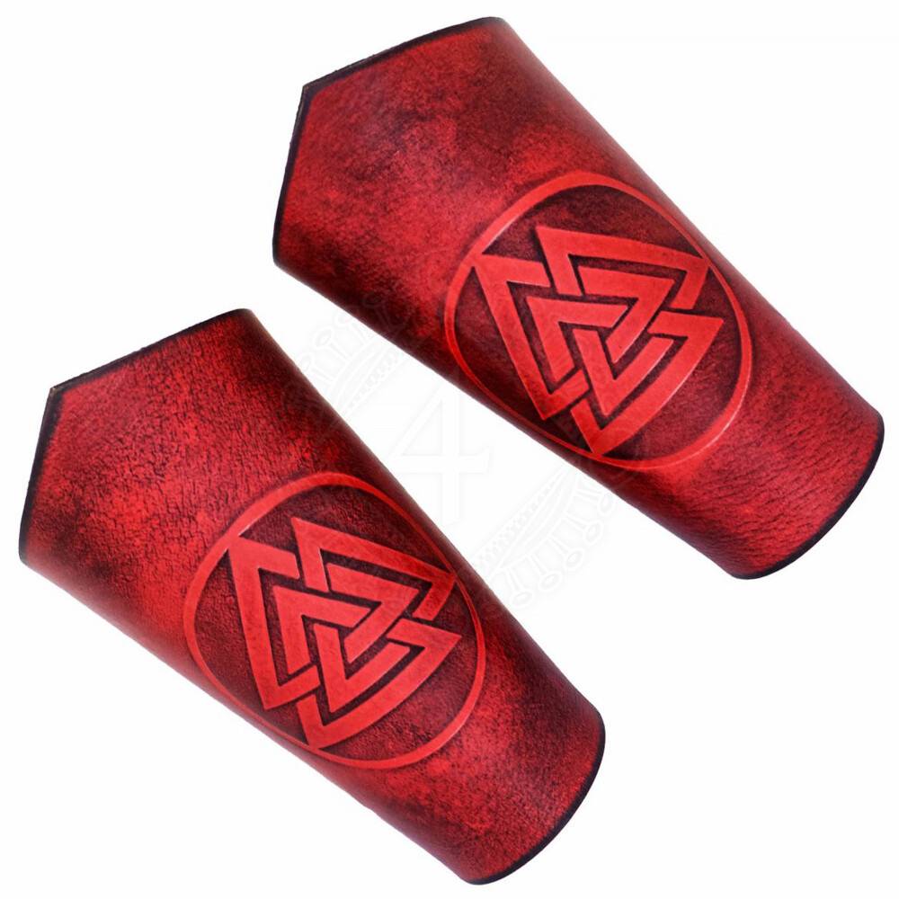Leren armbanden met een Viking Valknut-reliëfontwerp