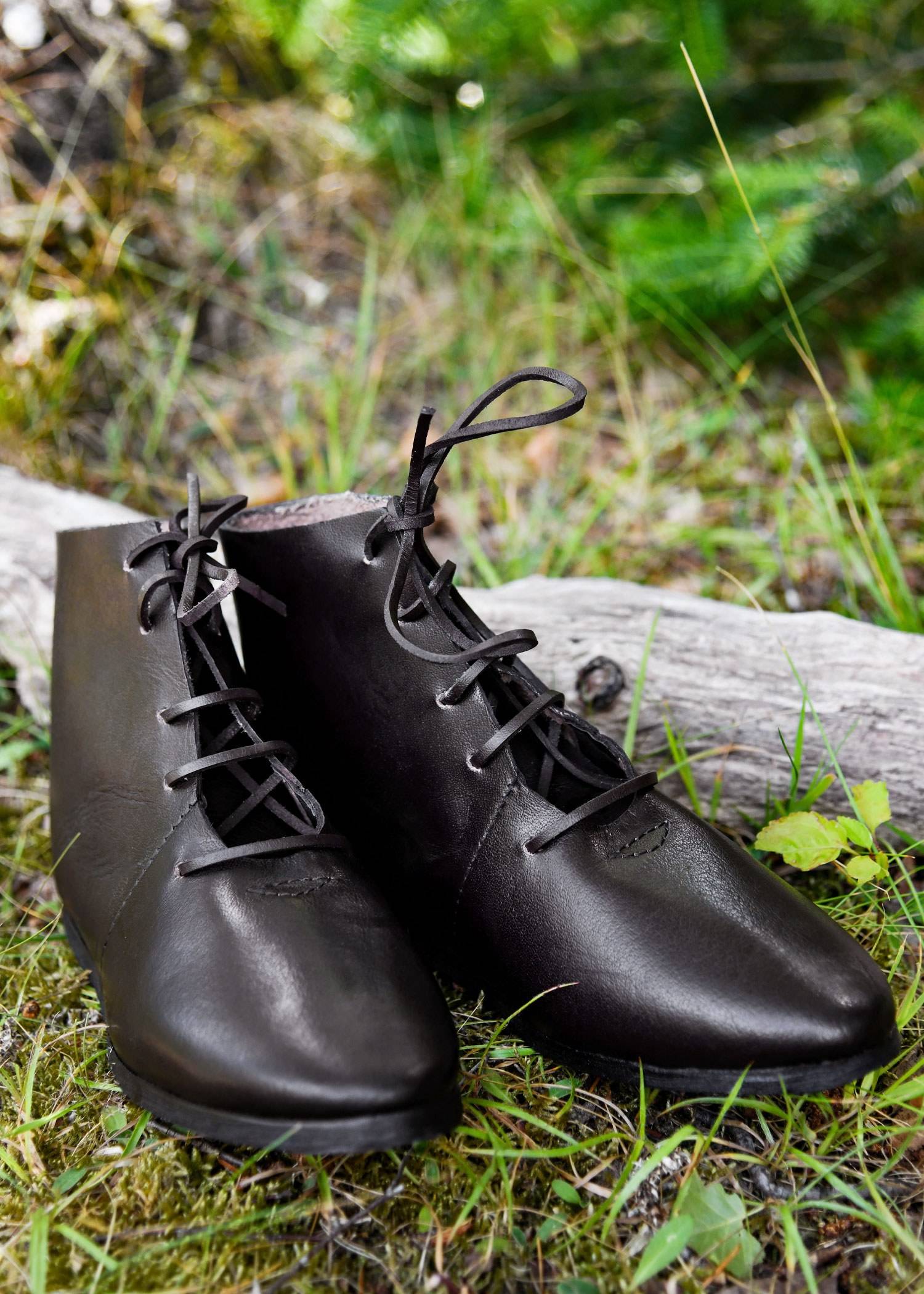 Middeleeuwse Veterschoenen, halfhoog