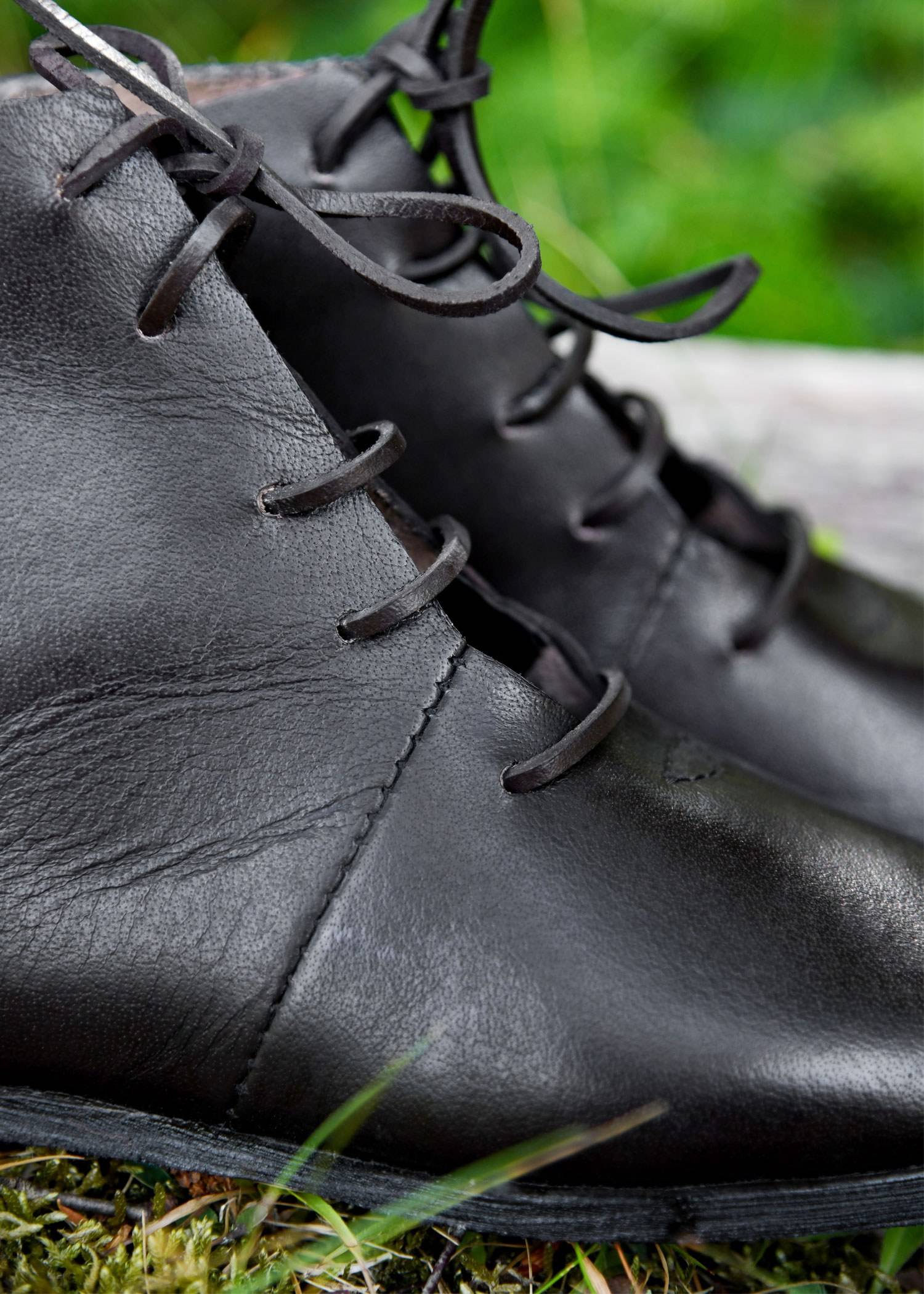 Middeleeuwse Veterschoenen, halfhoog