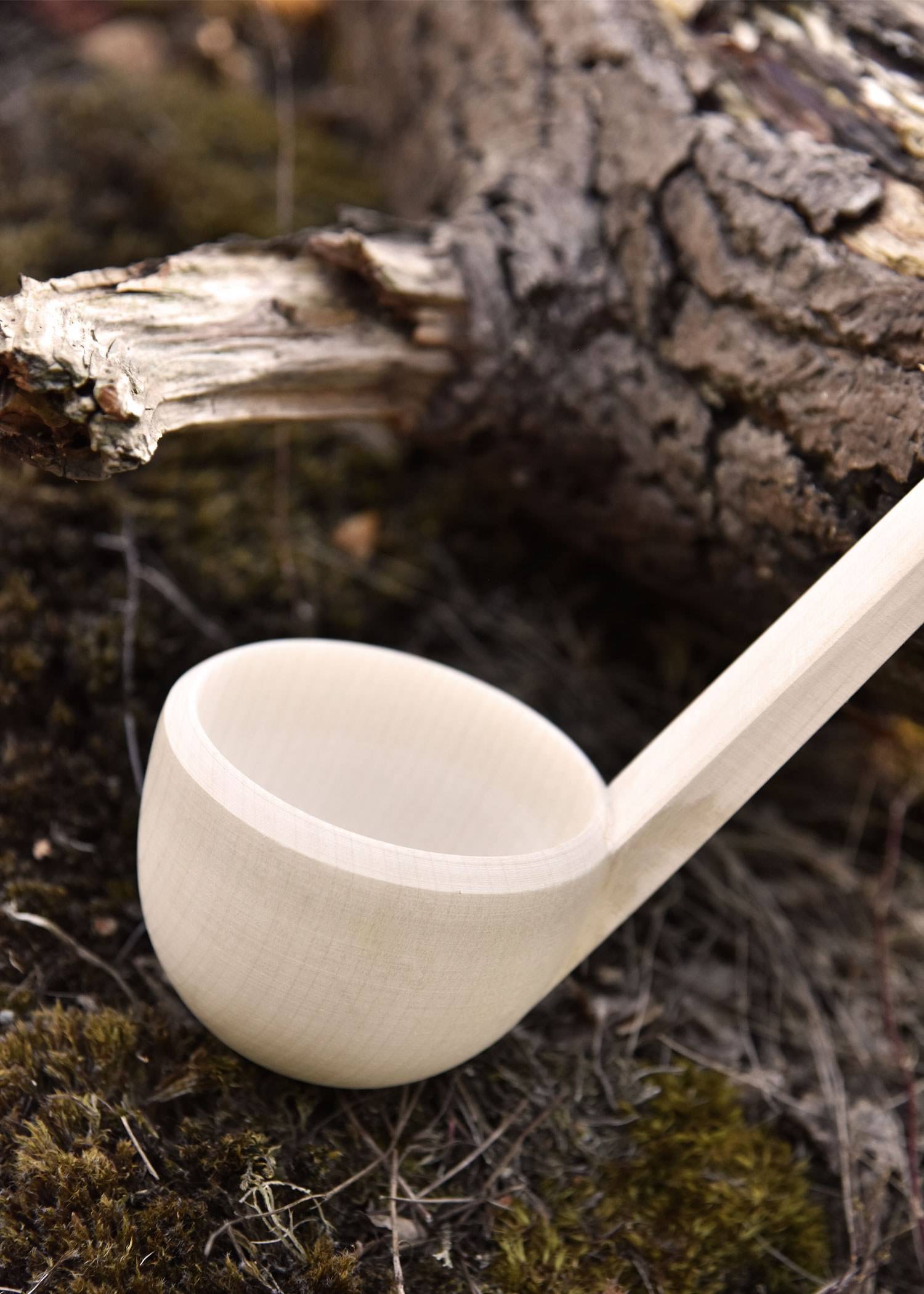 ​Schöpfkelle aus Ahornholz, ca. 36 x 8,5 cm