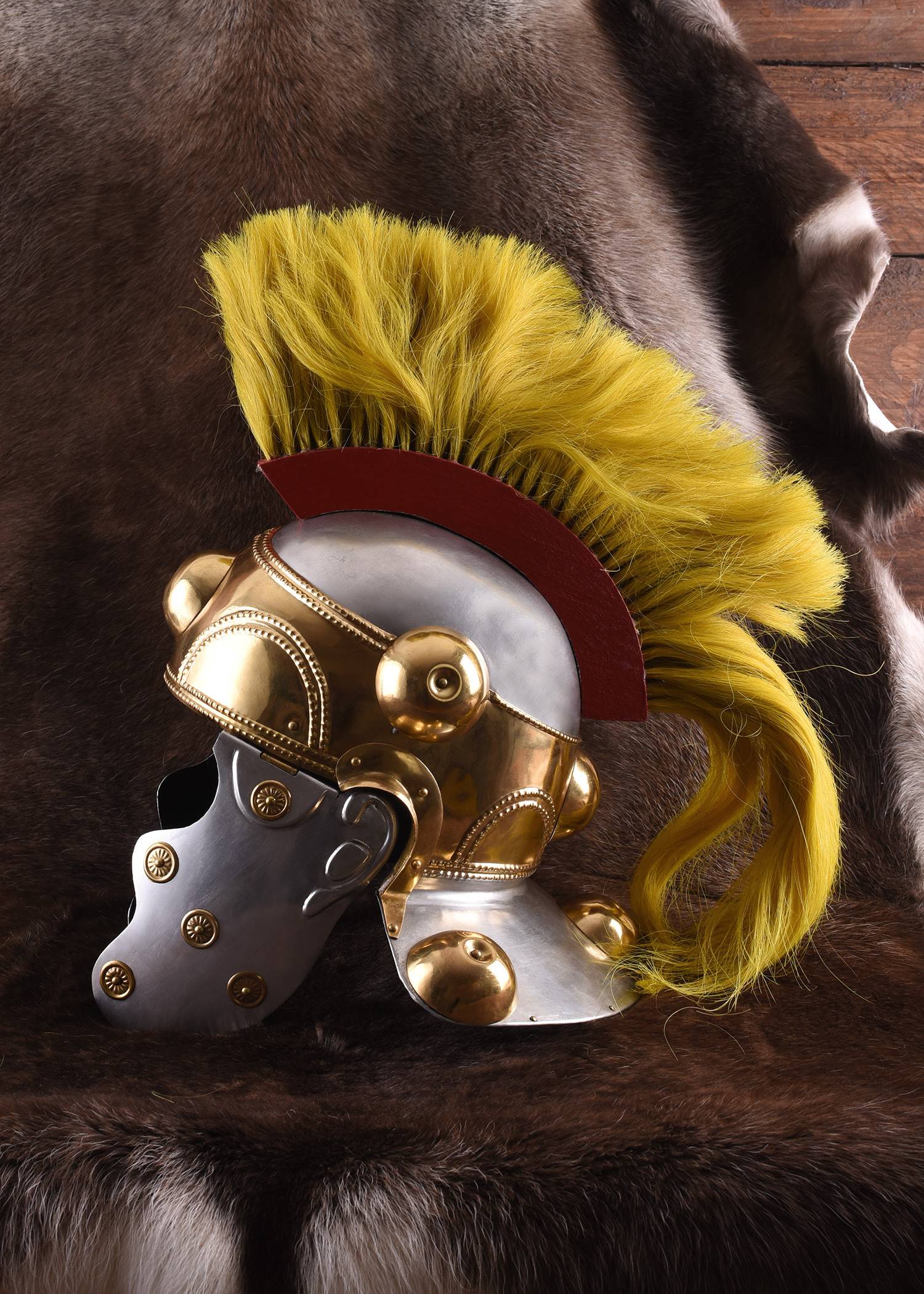 Witcham Gravel Helm, Romeinse Hulpcavaleriehelm, staal, met kuif