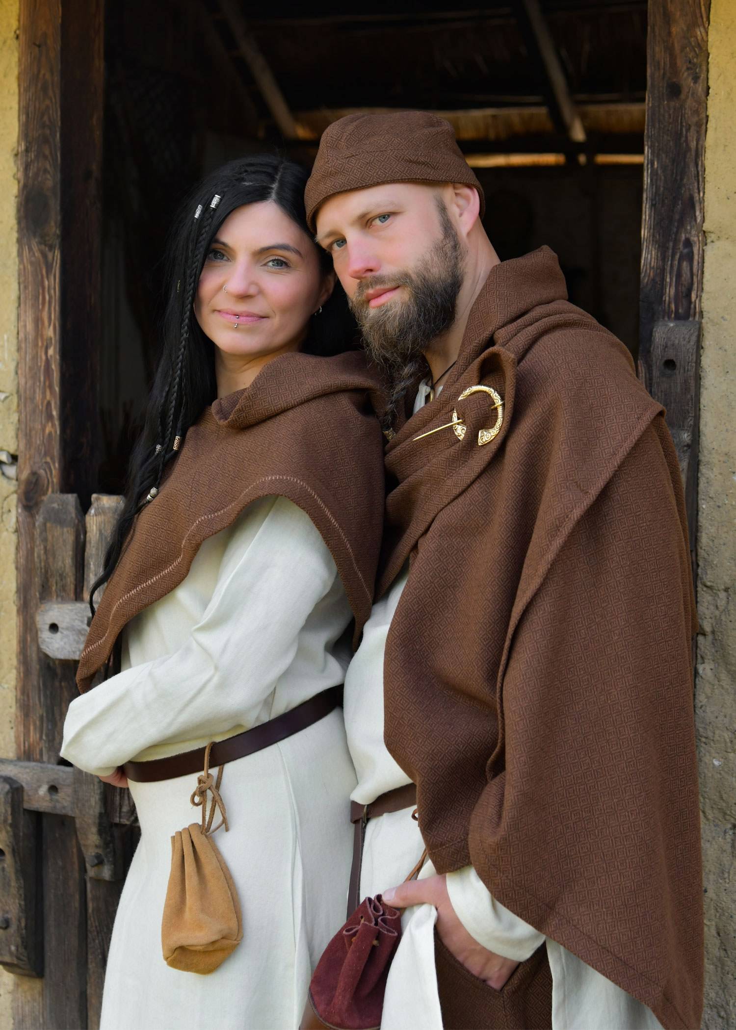 Viking Rechthoekige Mantel Björn, 100% Wol, Diamantkeperbinding, Bruin/Bruin