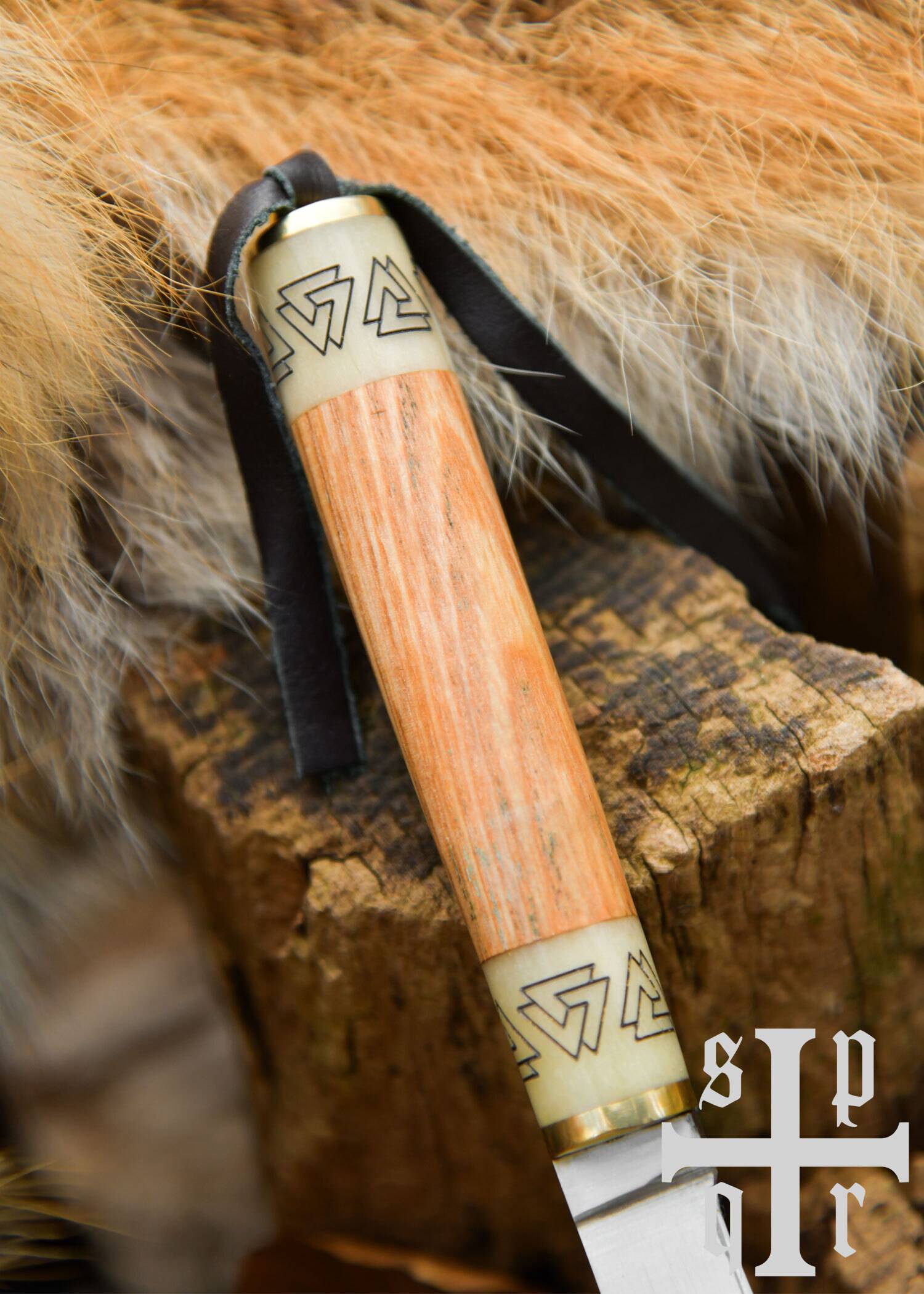 Klein Vikingmes "Birka" – Koolstofstaal, handvat van hout/bot met Valknut-motief