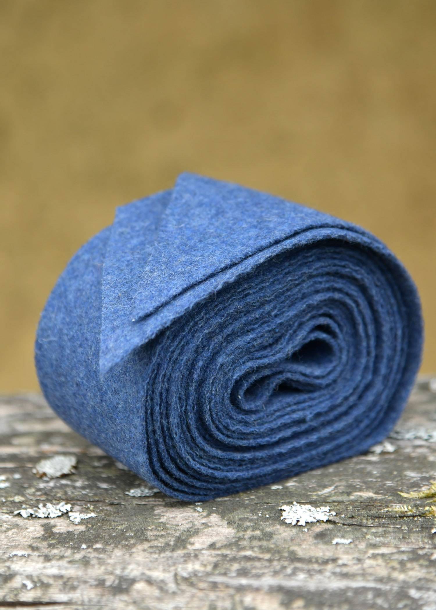Wikinger Gürtel – gewalktes Wollgemisch, blau meliert – Mittelalter Stoffgürtel