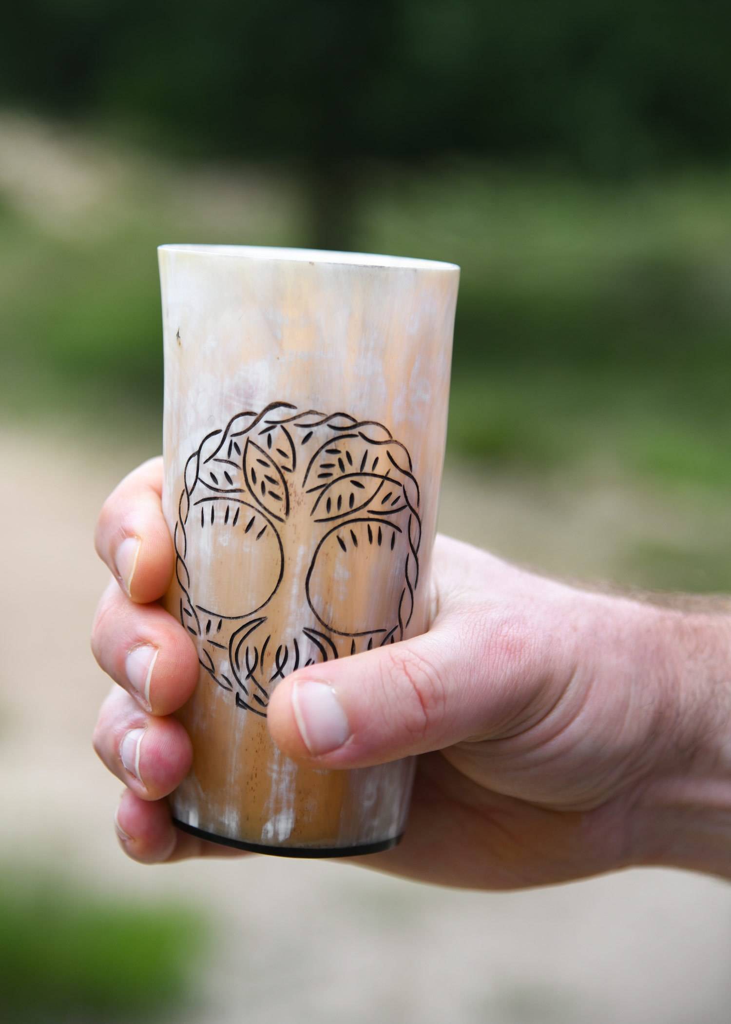 Viking Yggdrasil drinkbeker van echt hoorn, zonder handvat