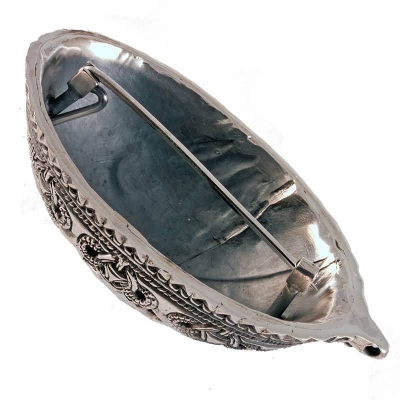 Viking Schildpad Ovaal Fibula in Brons