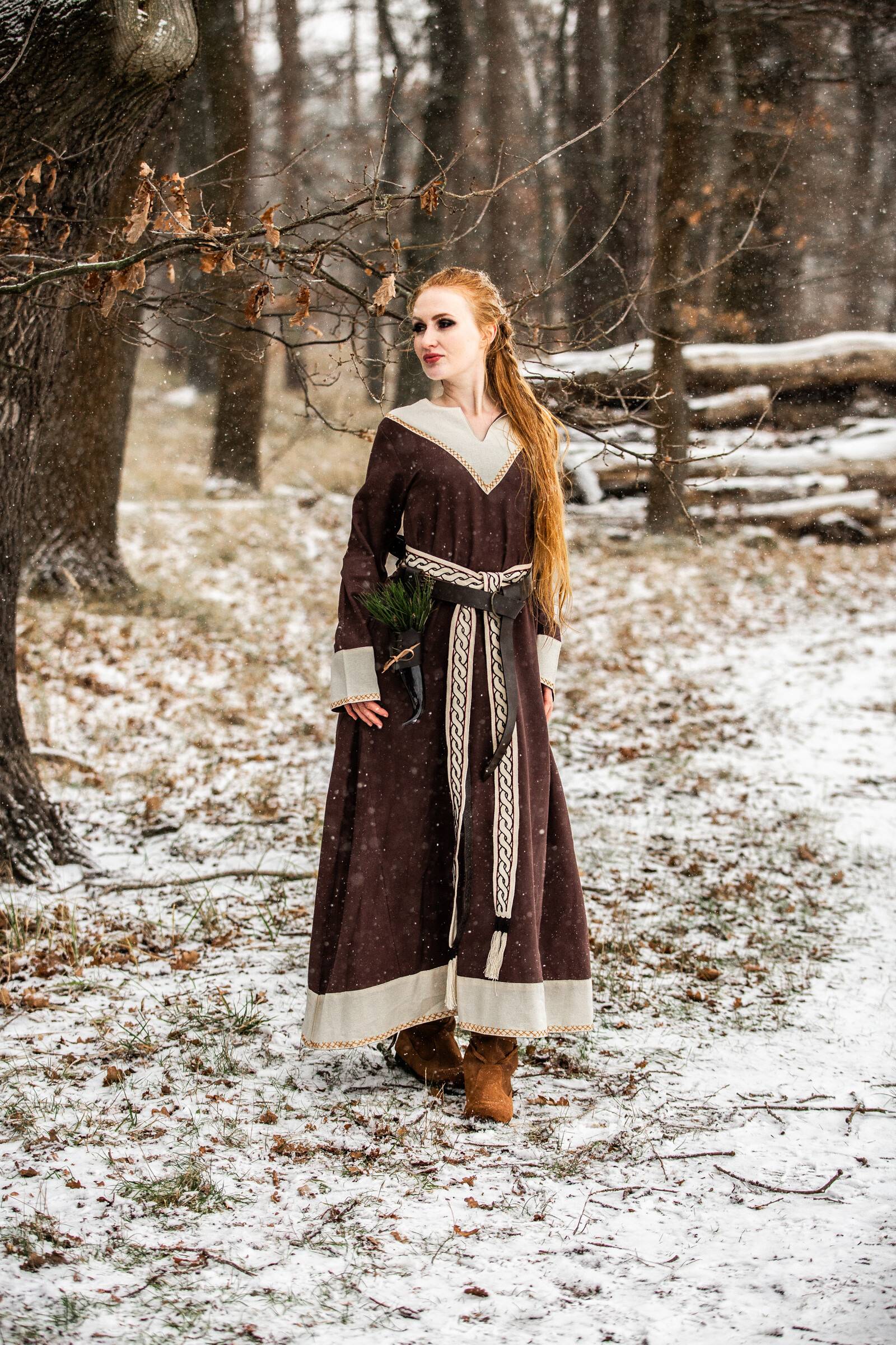 Vikingjurk in bruin-natuurkleur