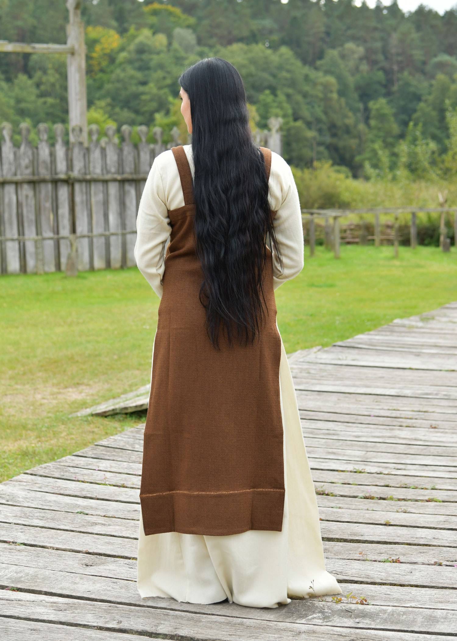 Viking Schort Lagertha van 100% Wol, ruitvormige keperbinding, bruin/bruin – authentieke middeleeuwse jurk