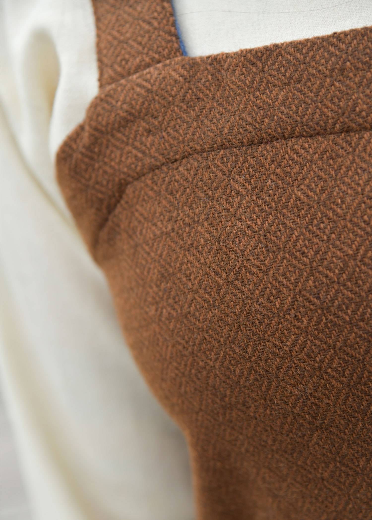 Viking Schort Lagertha van 100% Wol, ruitvormige keperbinding, bruin/bruin – authentieke middeleeuwse jurk