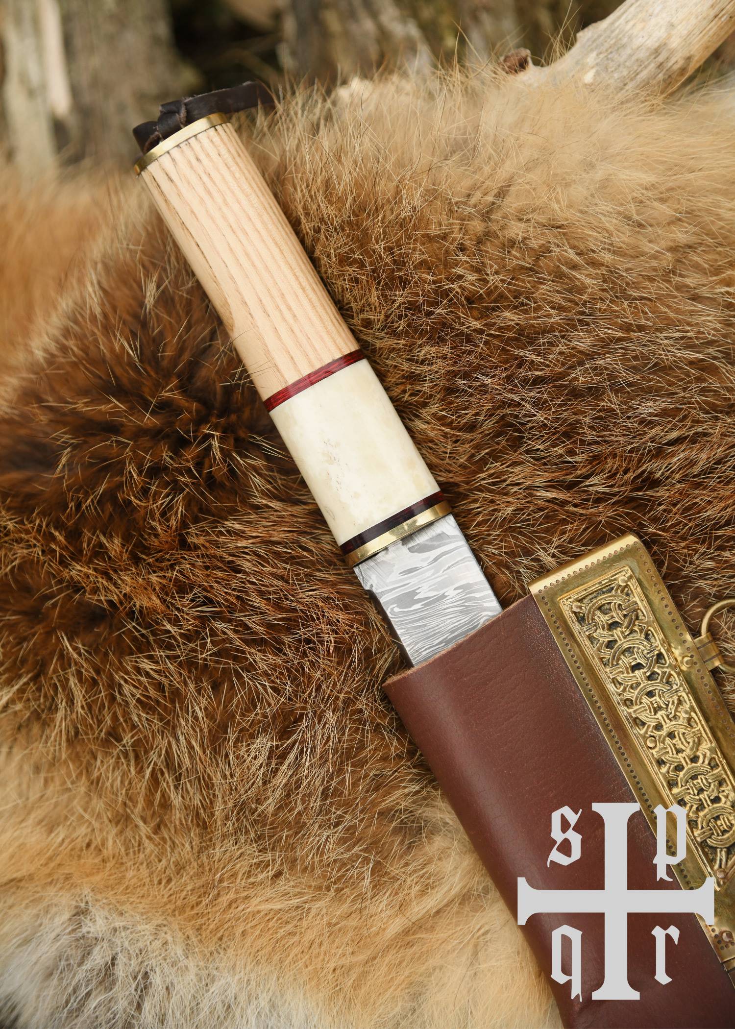 Viking Broken Back Sax-mes met Damascus lemmet en handvat van hout/been, gemaakt van 256-laags Damascus staal