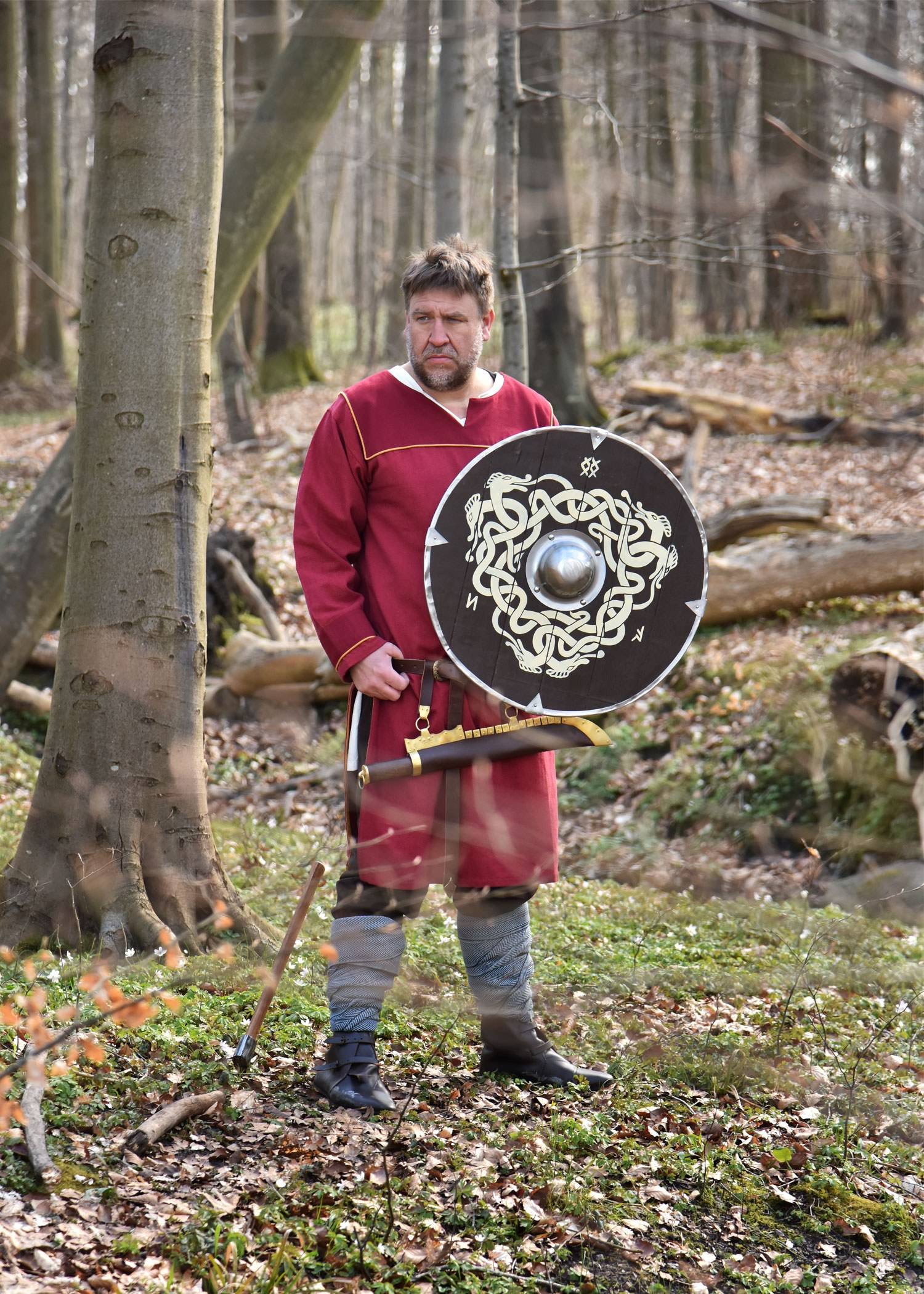 Angelsaksisch Rondschild met Slangenmotief en Runen, 61 cm, (deco)