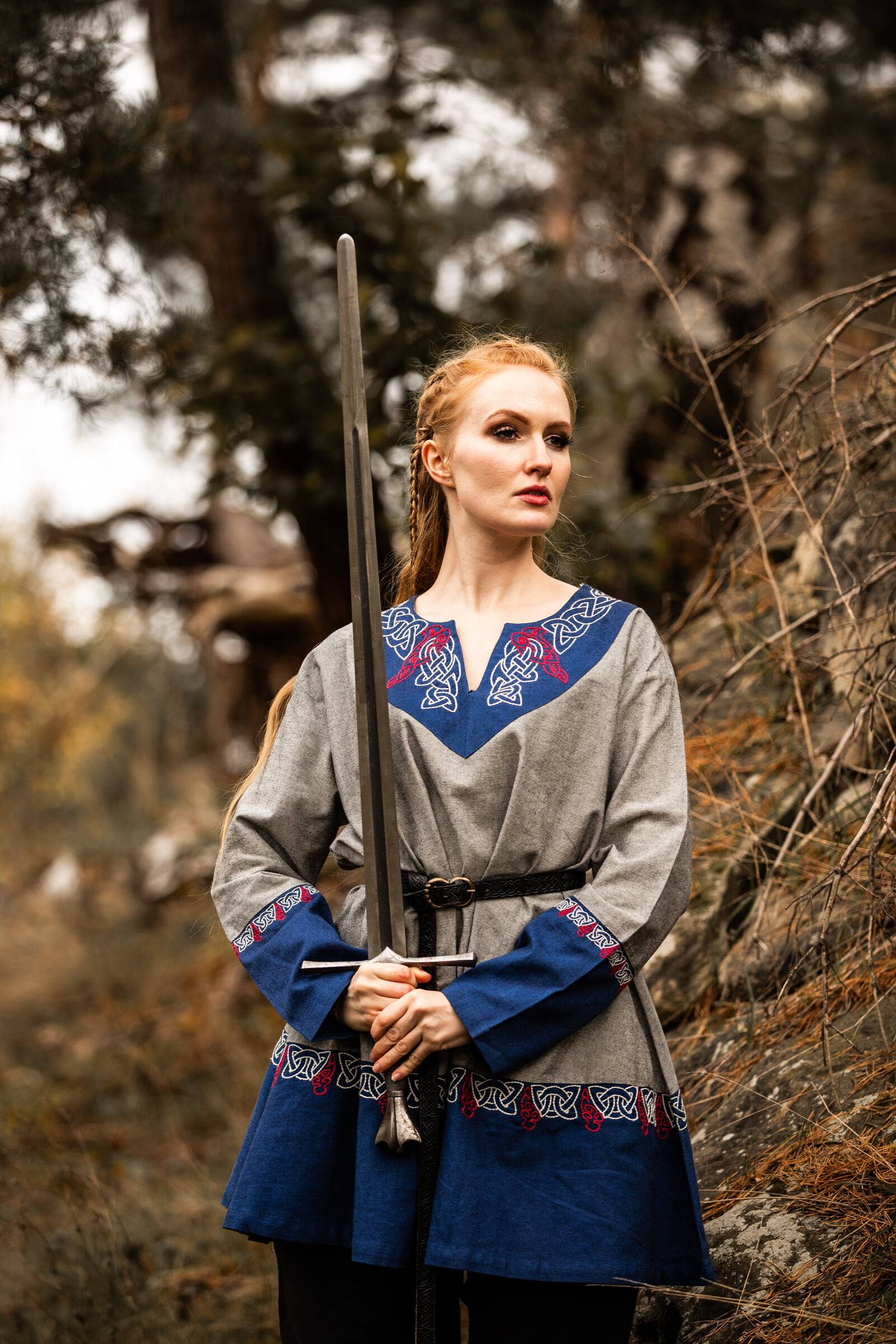 ​Wikinger Tunika in Grau-Blau
