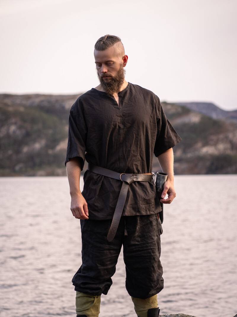 ​​​​Viking Tuniek, met Korte Mouw, in Bruin