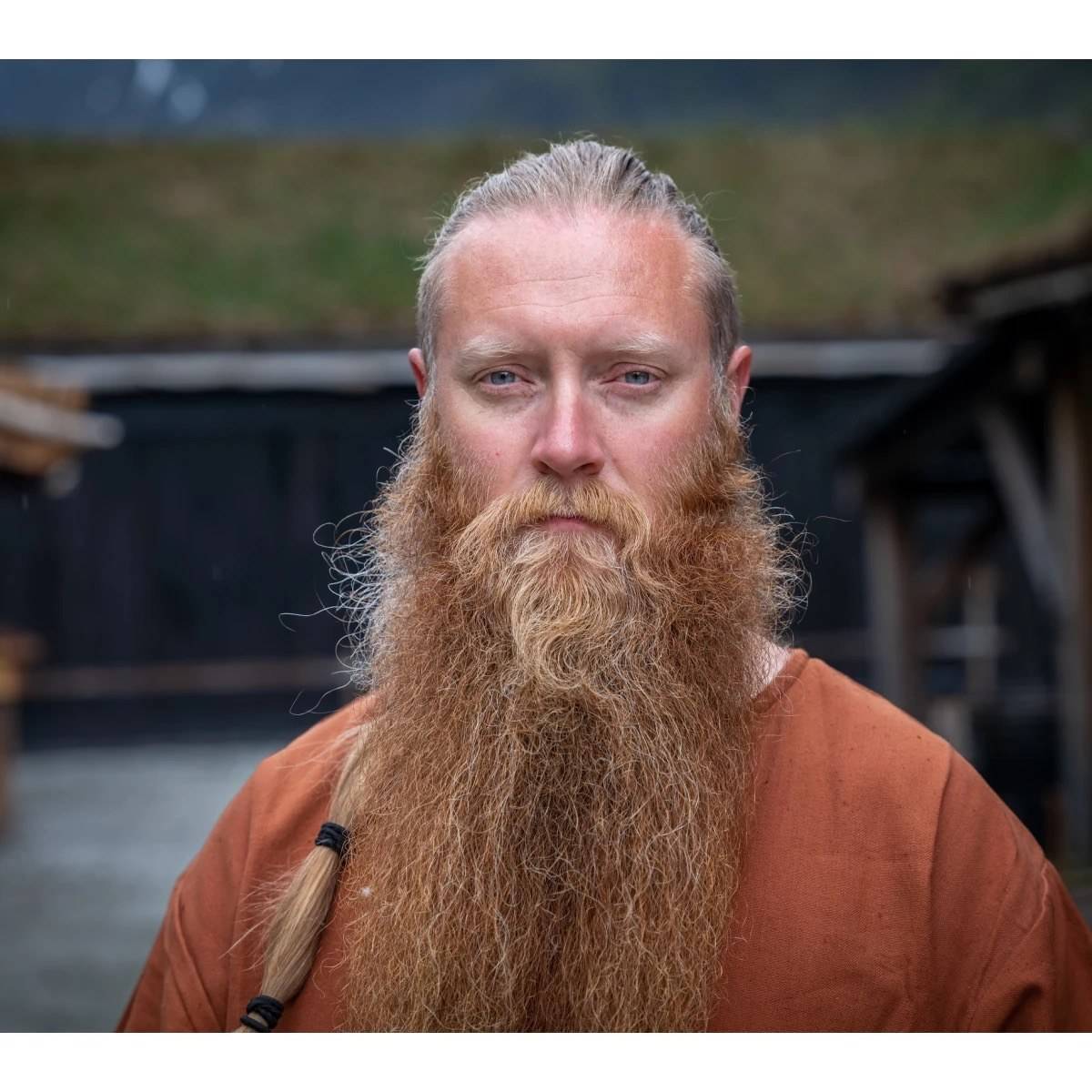 ​Wikinger Kurzarmtunika in Ziegelrot