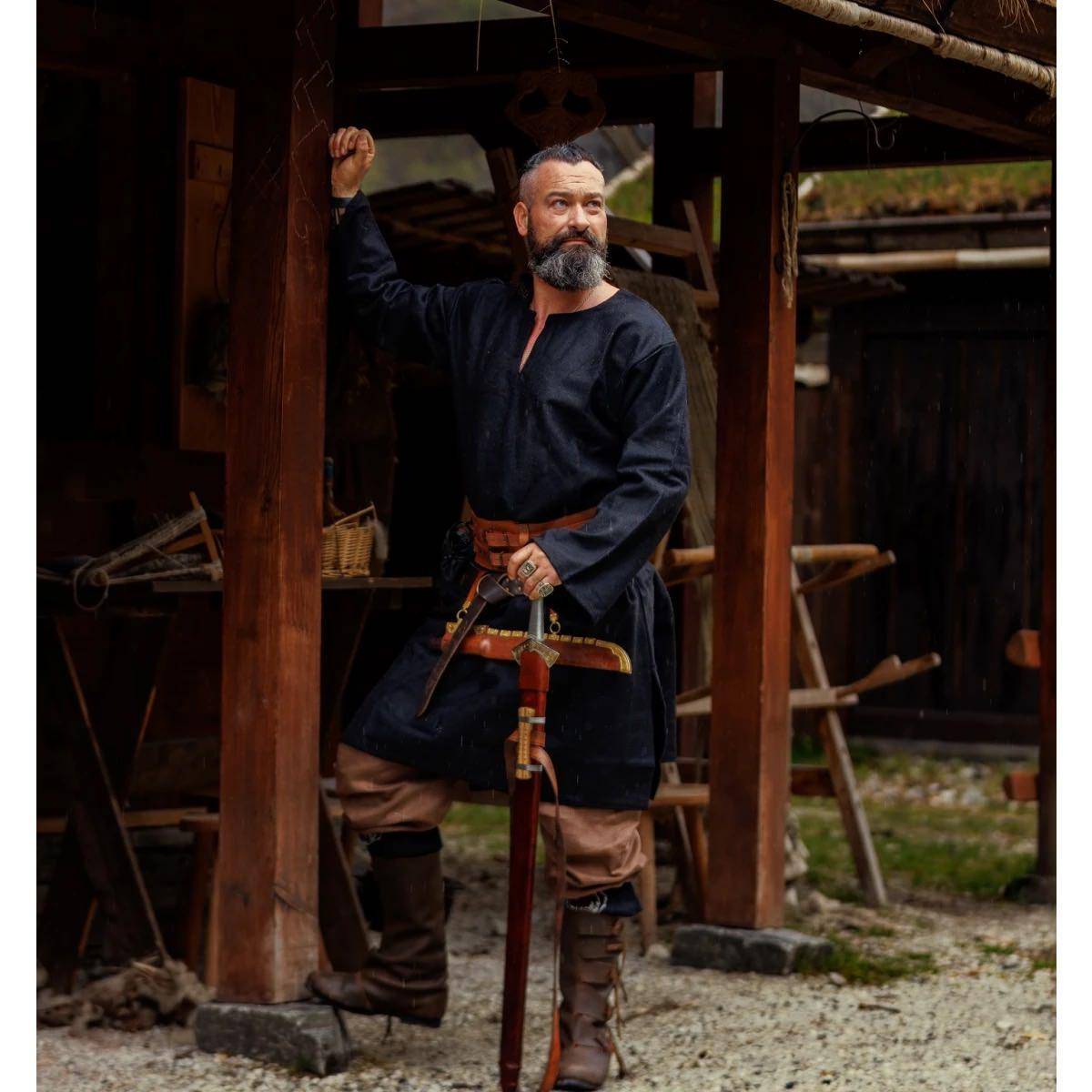 ​Viking Tuniek van Wol in Zwart